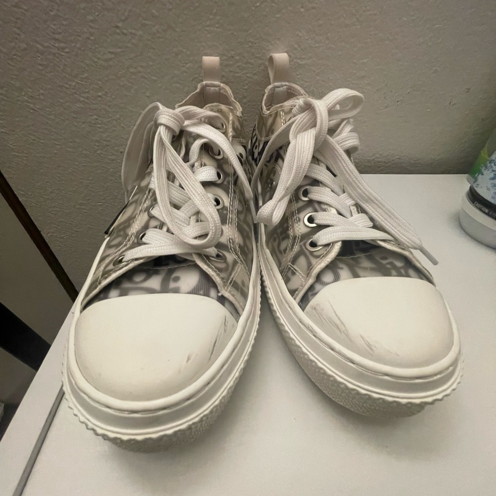 B23 Dior League Low-Top Sneaker